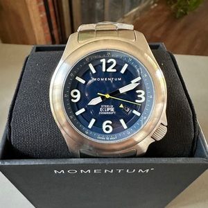 Momentum Steelix Eclipse - Solar [44mm] - Blue Watch NWT